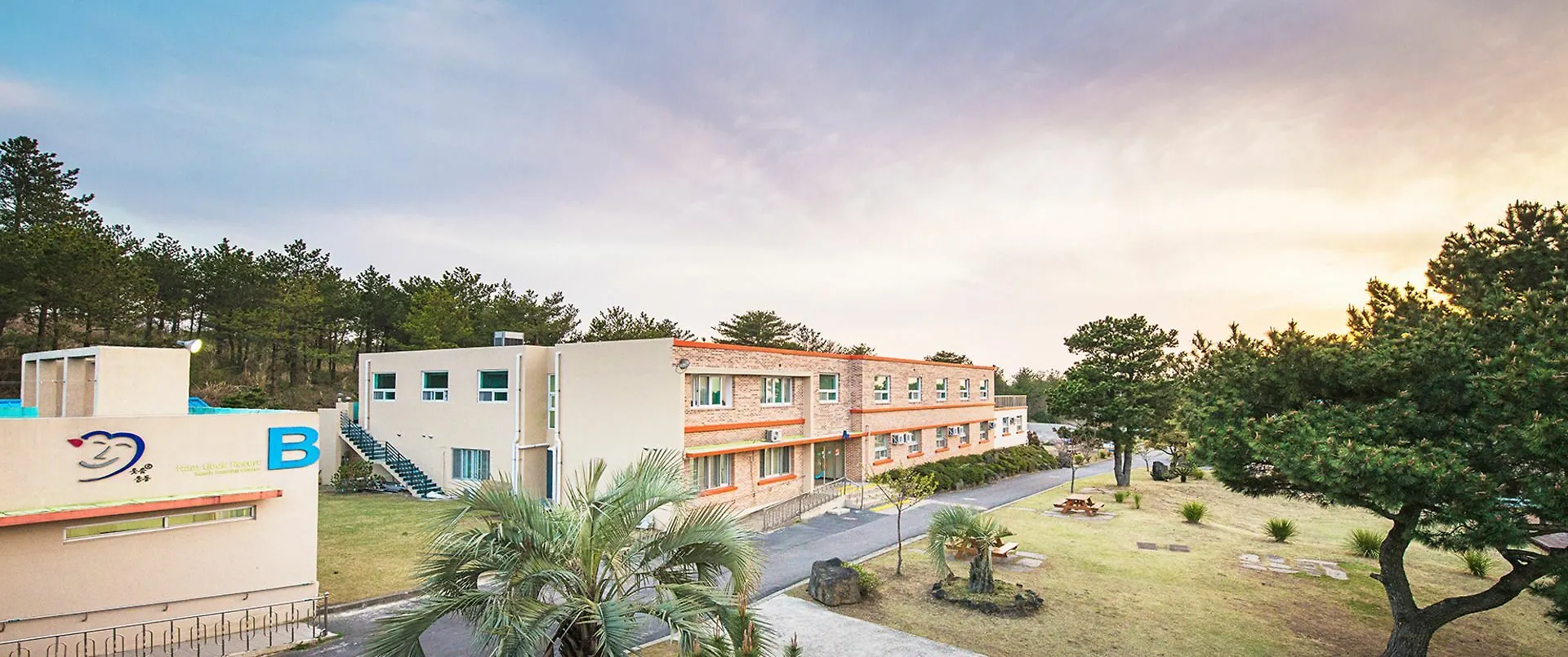 Jeju Youth Hostel