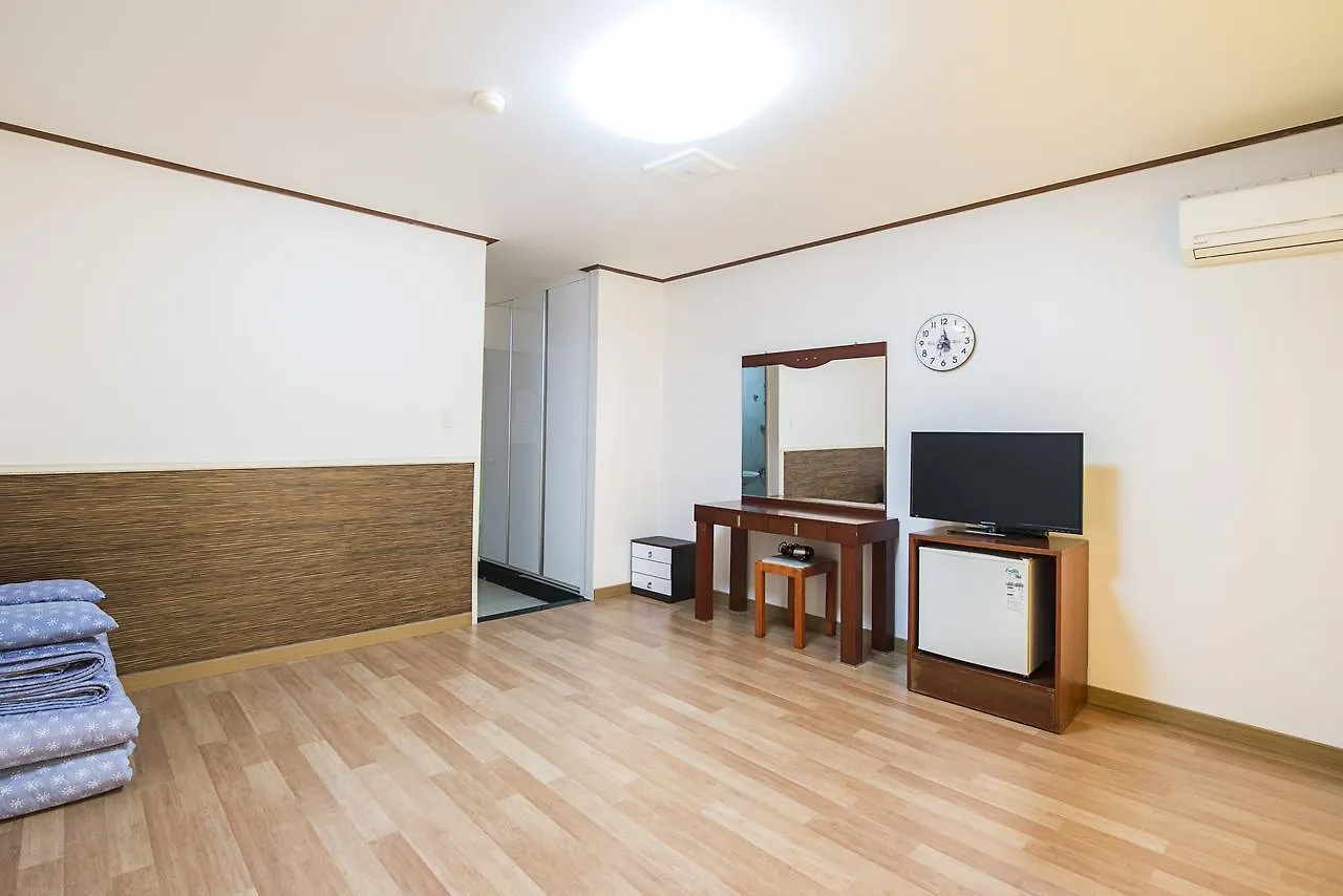 Jeju Youth Hostel