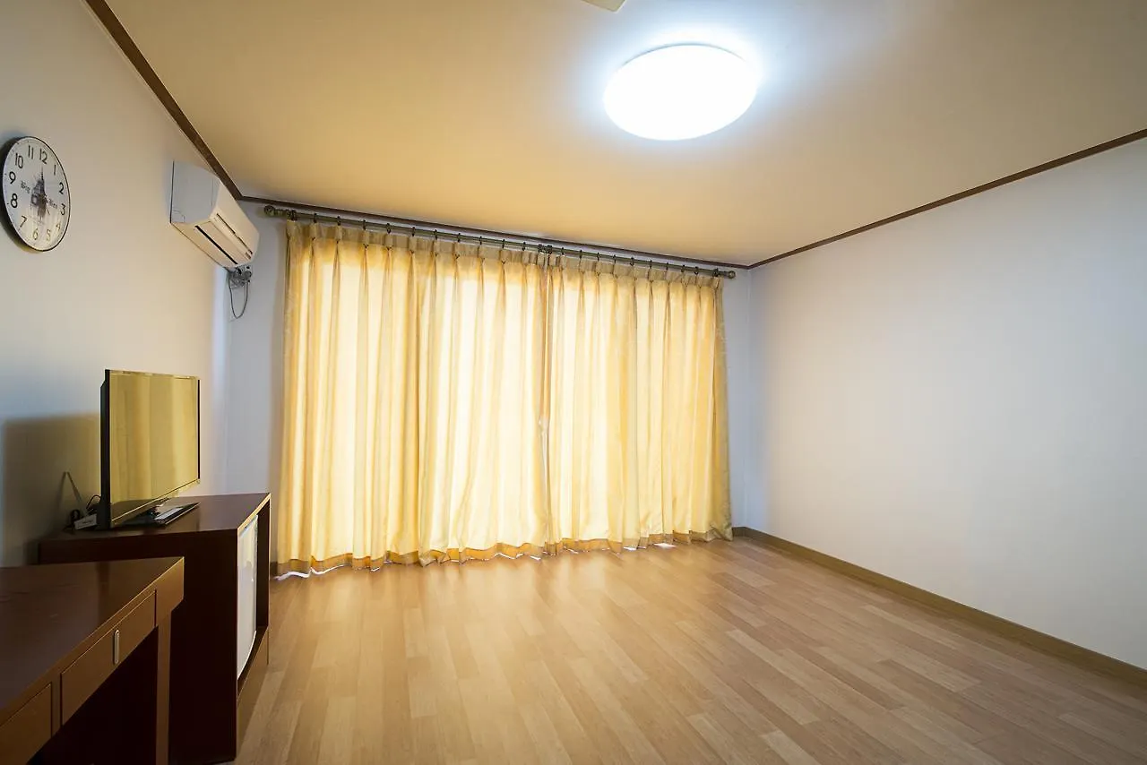 Jeju Youth Hostel